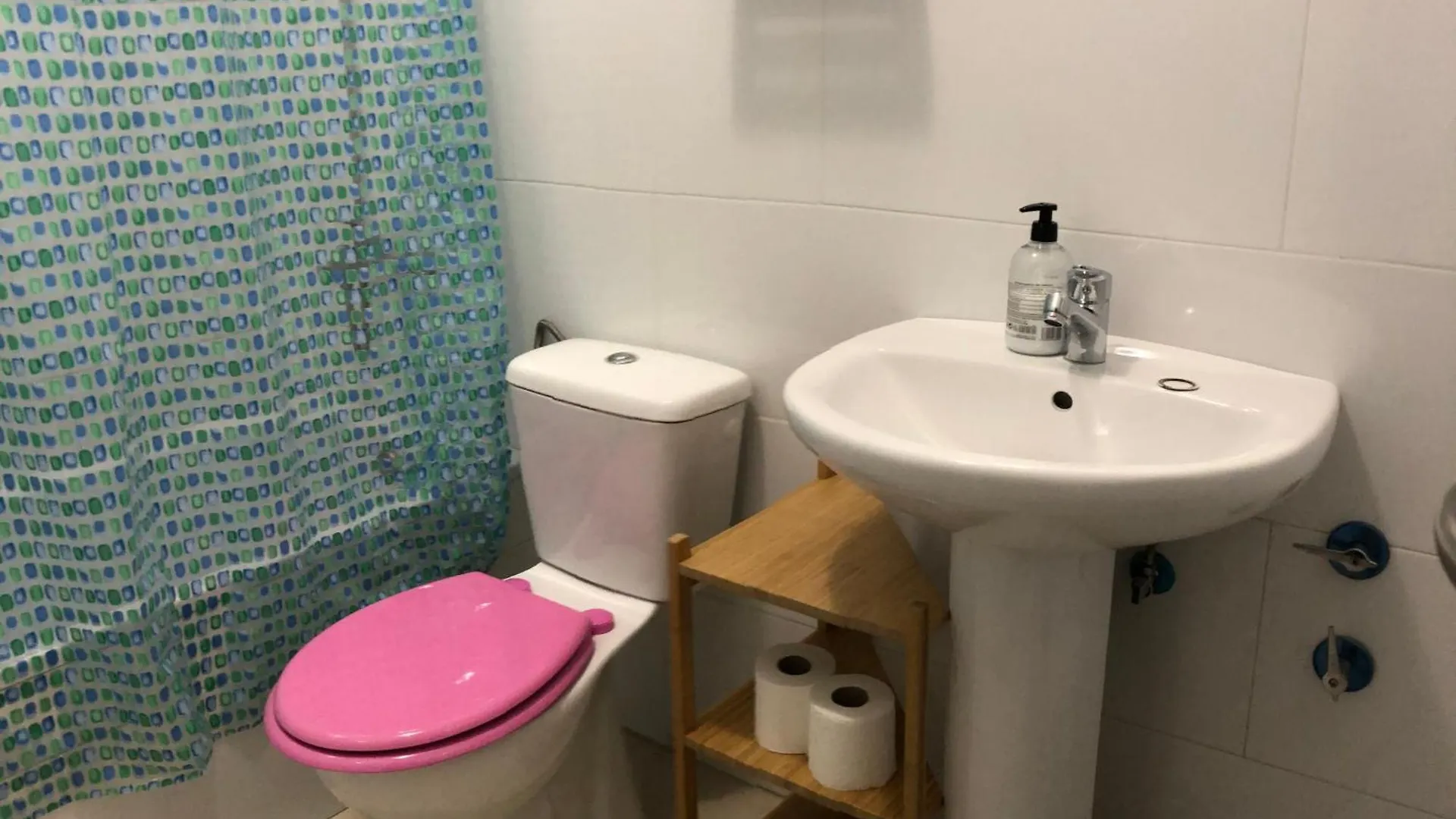 Economic Apart Malaga Centro Apartment